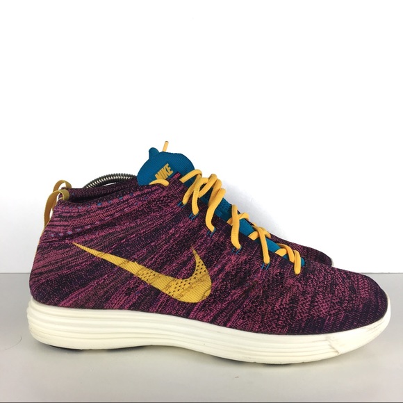 Nike Other - Nike Flyknit Chukka Sneakers